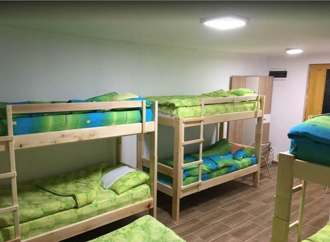Domacinstvo Kod Gere Bed & Breakfast Crni Vrh Luaran gambar