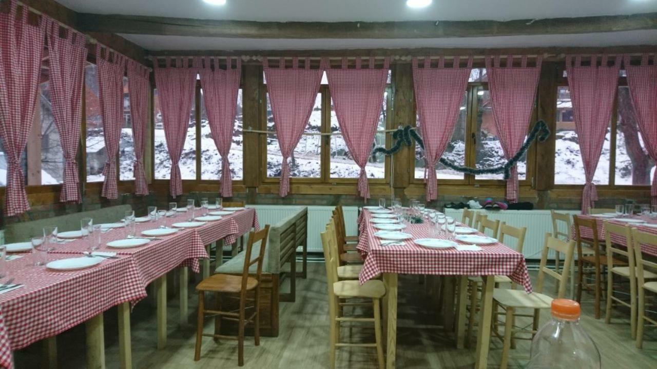 Domacinstvo Kod Gere Bed & Breakfast Crni Vrh Luaran gambar