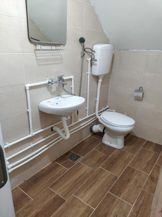 Domacinstvo Kod Gere Bed & Breakfast Crni Vrh Luaran gambar